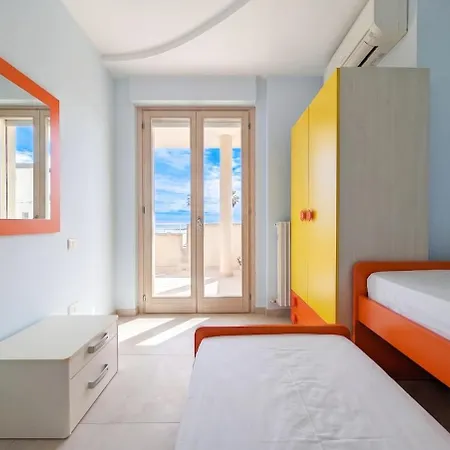 Apartman -terrazza Vista Mare- Wifi Ac 8 Posti Lido di Fermo