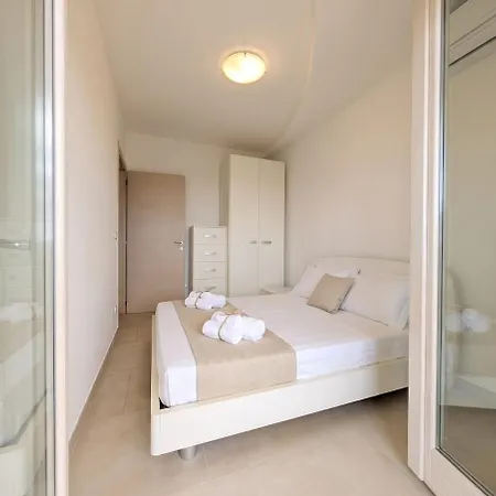 -terrazza Vista Mare- Wifi Ac 8 Posti *