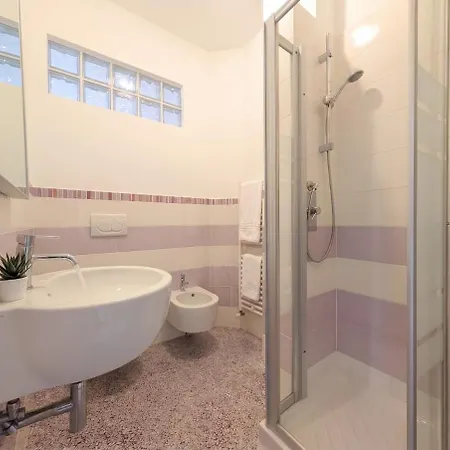 -terrazza Vista Mare- Wifi Ac 8 Posti Apartman *